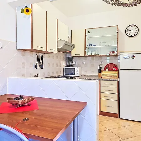 Matal By Interhome *