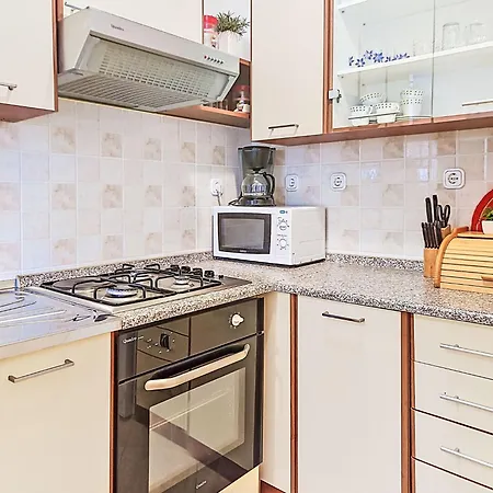 Matal By Interhome