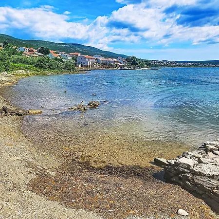 Matal By Interhome Kruševo